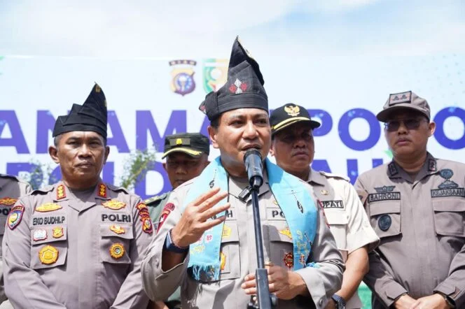 Penghijauan di Kuansing, Kapolda Riau: Tanam Pohon untuk ‘Bank’ Oksigen.
